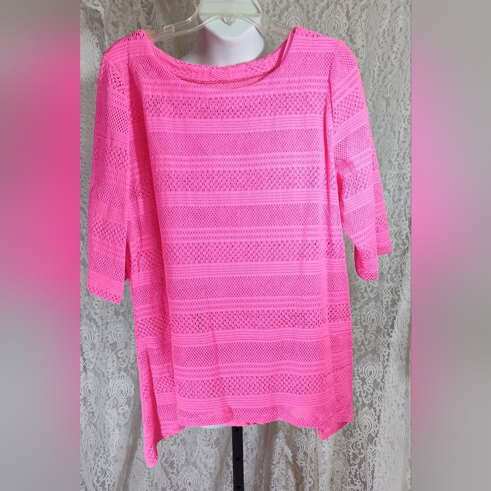 Vibrant Neon Pink Open Knit Top With Matching Camisole NWOT